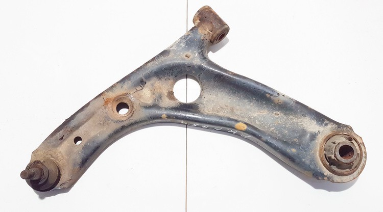 Control arm - front left acil253 used Toyota AYGO 2006 1.0