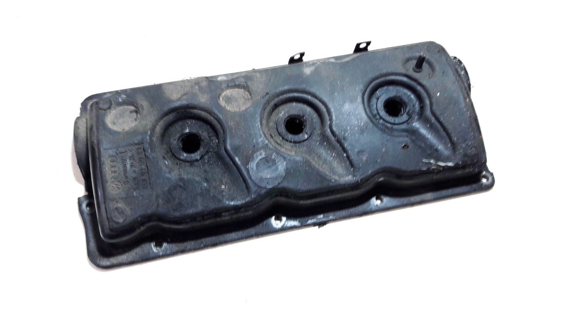 Крышка головки блока (клапанная) 059103470 USED Audi A6 1999 1.9