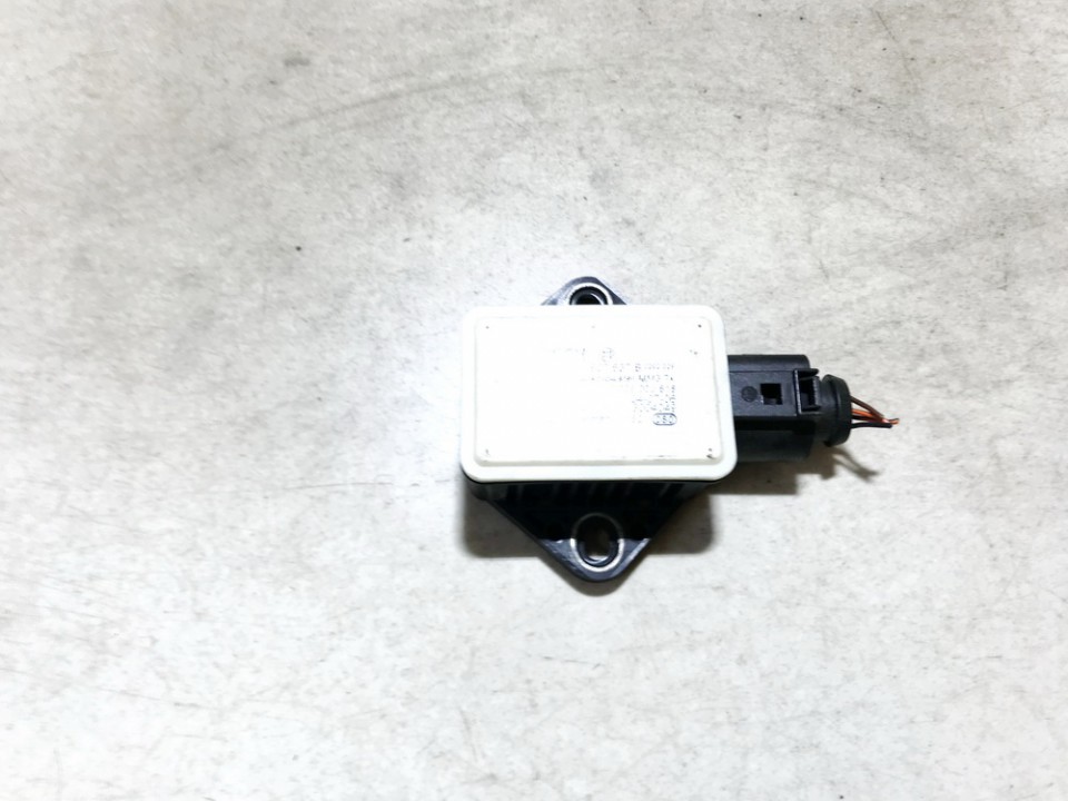 Esp Accelerator Sensor (ESP Control Unit) 8e0907637b 0265005618 Audi A6 1999 2.8