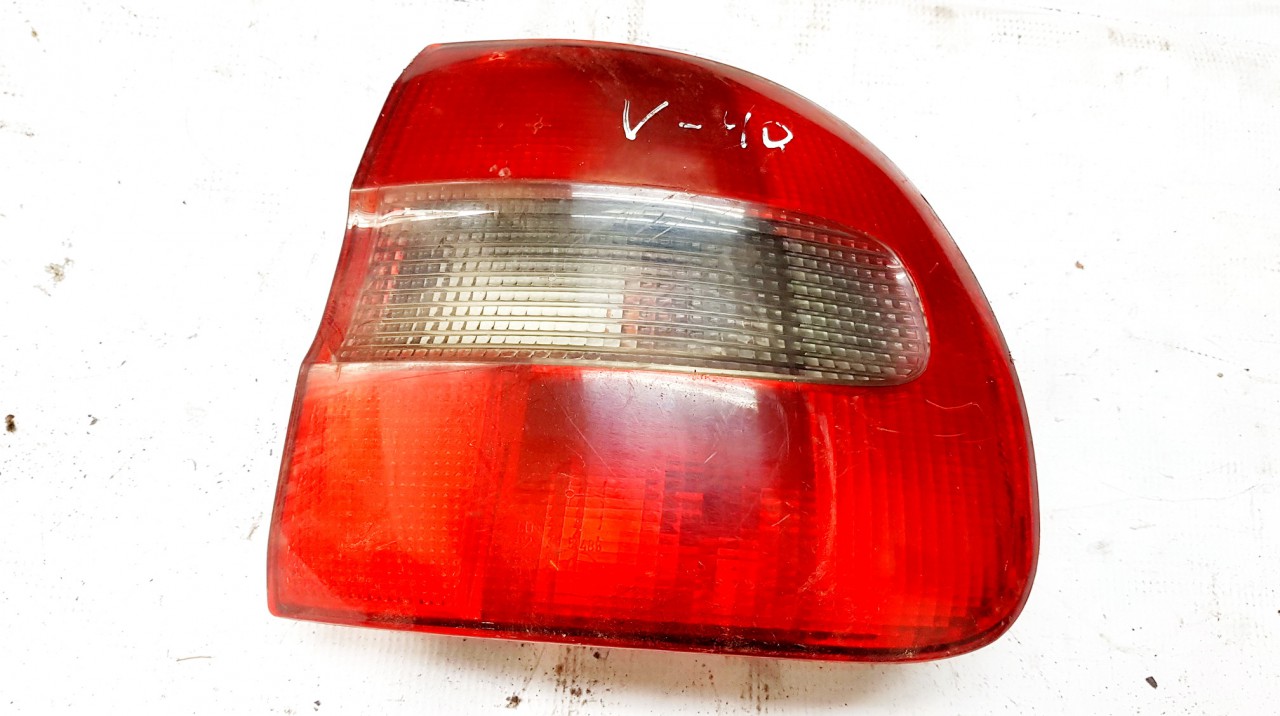 Фонарь задний наружный правый USED USED Volvo V40 1998 1.9
