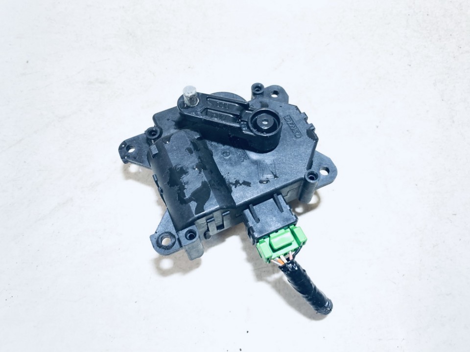 кронштейн моторчика заслонки отопителя mf1138002380 mf113800-2380 Honda CR-V 2014 2.2