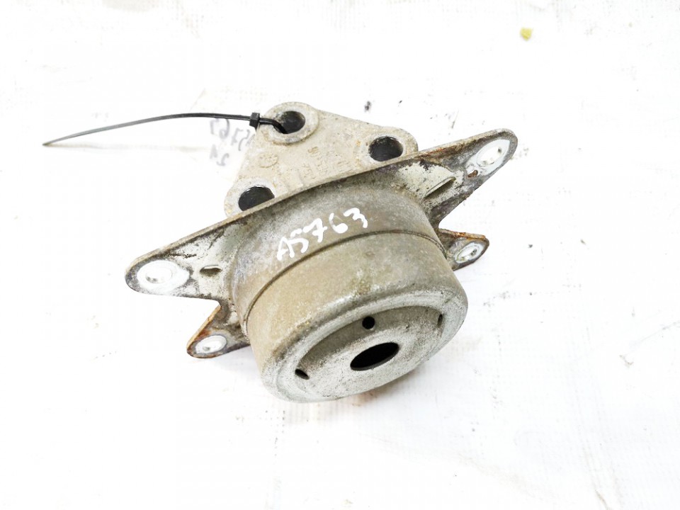 Engine Mounting and Transmission Mount (Engine support) 90538543 used Opel ASTRA 1999 1.7