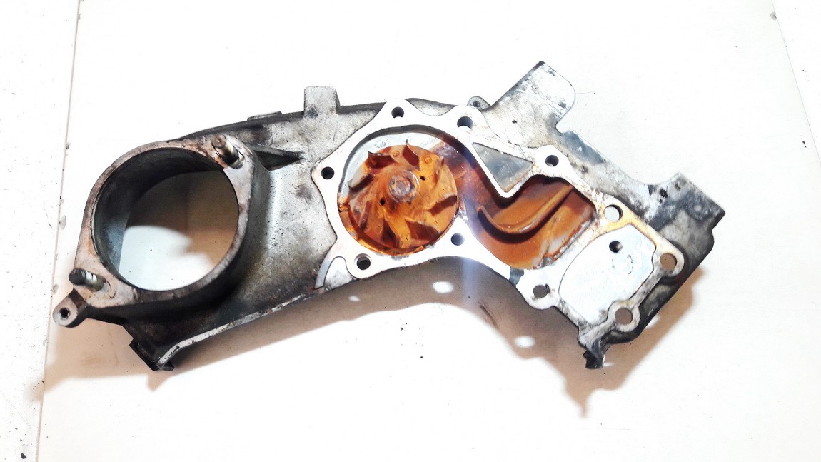 Front Cover, Crank Seal Housing (Sealing Flange) used used Toyota PREVIA 2003 2.0