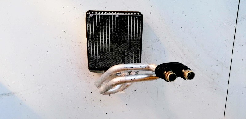 Salono peciuko radiatorius 1K0819031 USED Volkswagen GOLF 1994 1.6