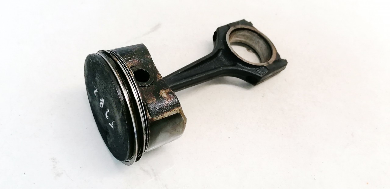 Piston and Conrod (Connecting rod) USED USED Opel ZAFIRA 2008 1.6