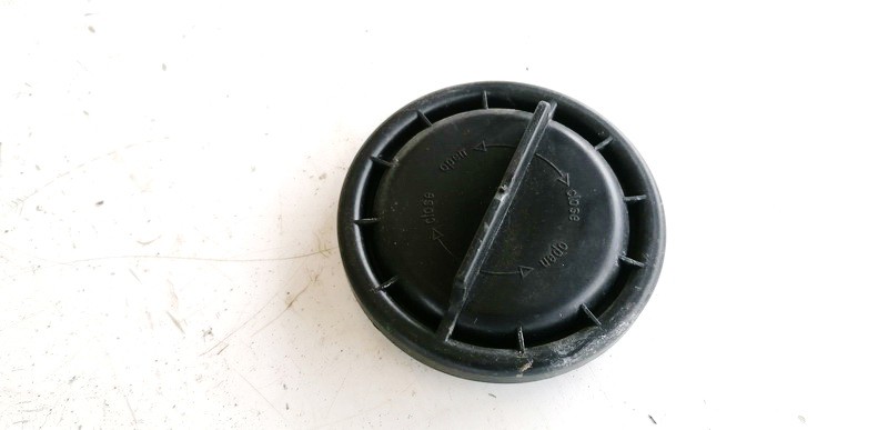 Headlight bulb dust cover cap 14735400 147354-00 Opel ASTRA 1994 1.8