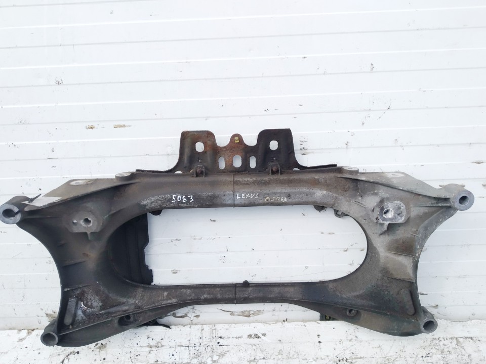 Front subframe used used Lexus IS - CLASS 2007 2.5
