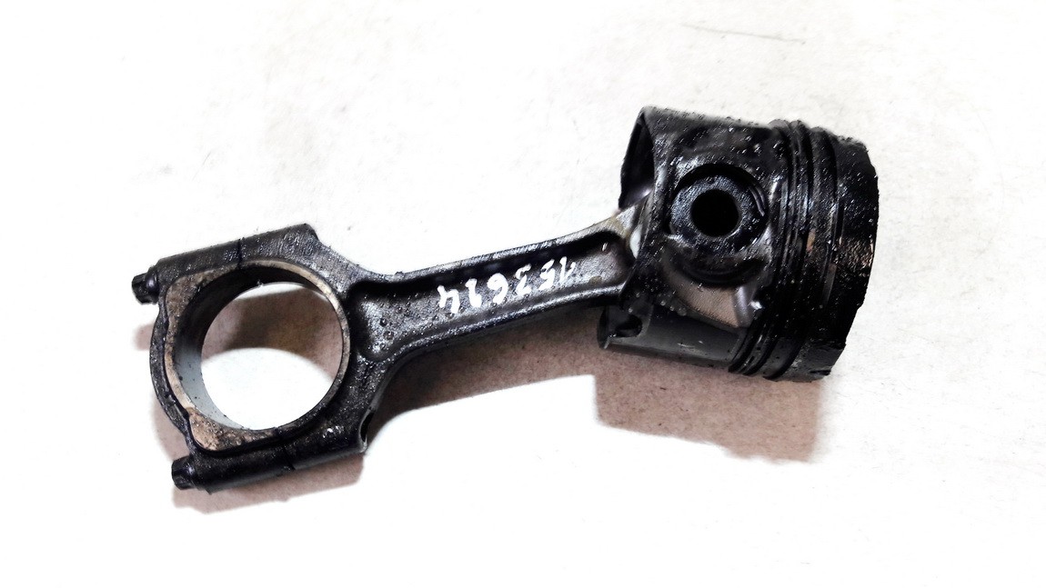 Piston and Conrod (Connecting rod) used used Honda ACCORD 1993 2.0