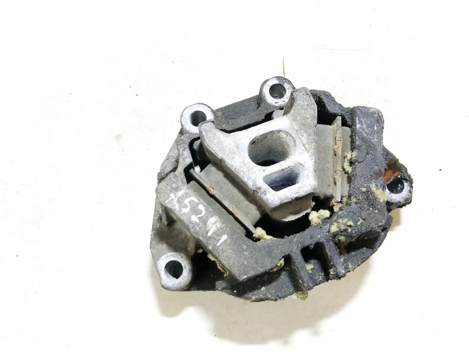 Engine Mounting and Transmission Mount (Engine support) used used Truck - Renault MIDLUM 2002 6.2