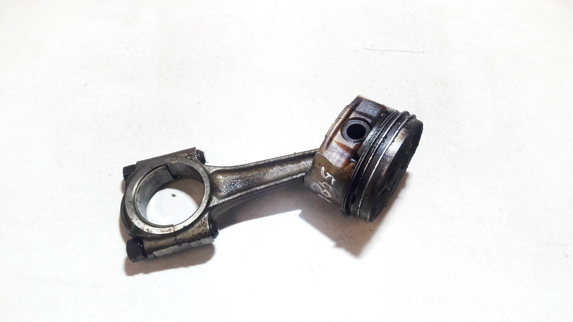 Piston and Conrod (Connecting rod) used used Peugeot 307 2001 2.0