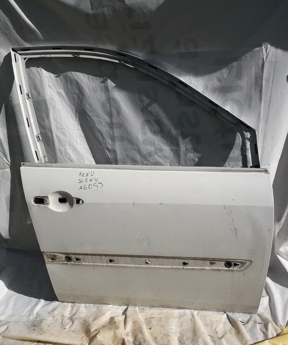 Doors - front right side USED USED Renault SCENIC 1997 1.6