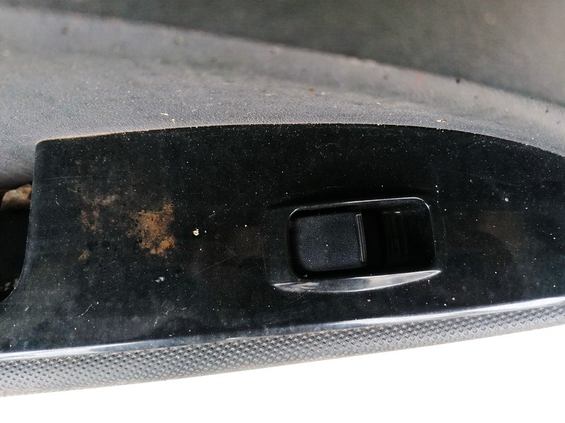 Stiklo valdymo mygtukas (lango pakeliko mygtukai) USED USED Mitsubishi OUTLANDER 2010 2.2
