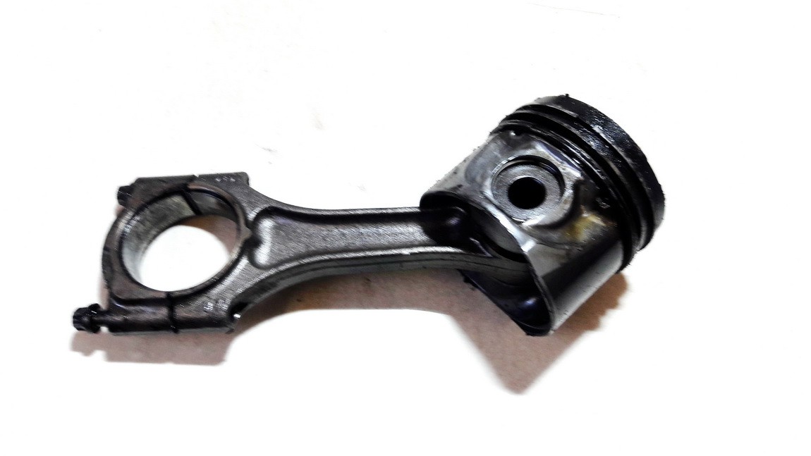 Piston and Conrod (Connecting rod) USED USED Opel VECTRA 2006 1.9