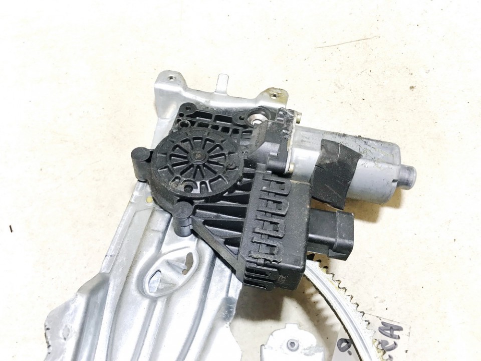 Моторчик стеклоподъемника - передний левый used used Opel ASTRA 1994 1.7