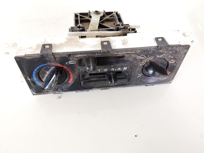 Climate Control Panel (heater control switches) used used Subaru FORESTER 1999 2.0