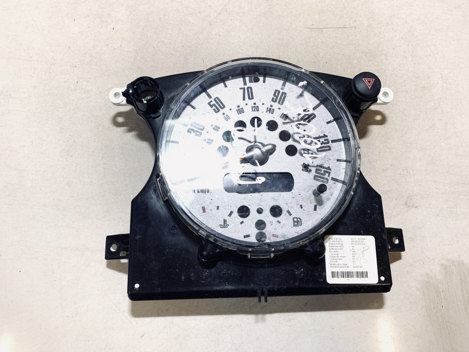 Speedometers - Cockpit - Speedo Clocks Instrument 621167379411 62116928883 Mini ONE 2002 1.6