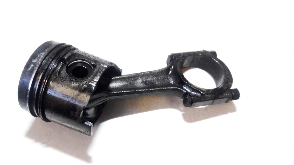 Piston and Conrod (Connecting rod) used used Citroen BERLINGO 1997 1.8