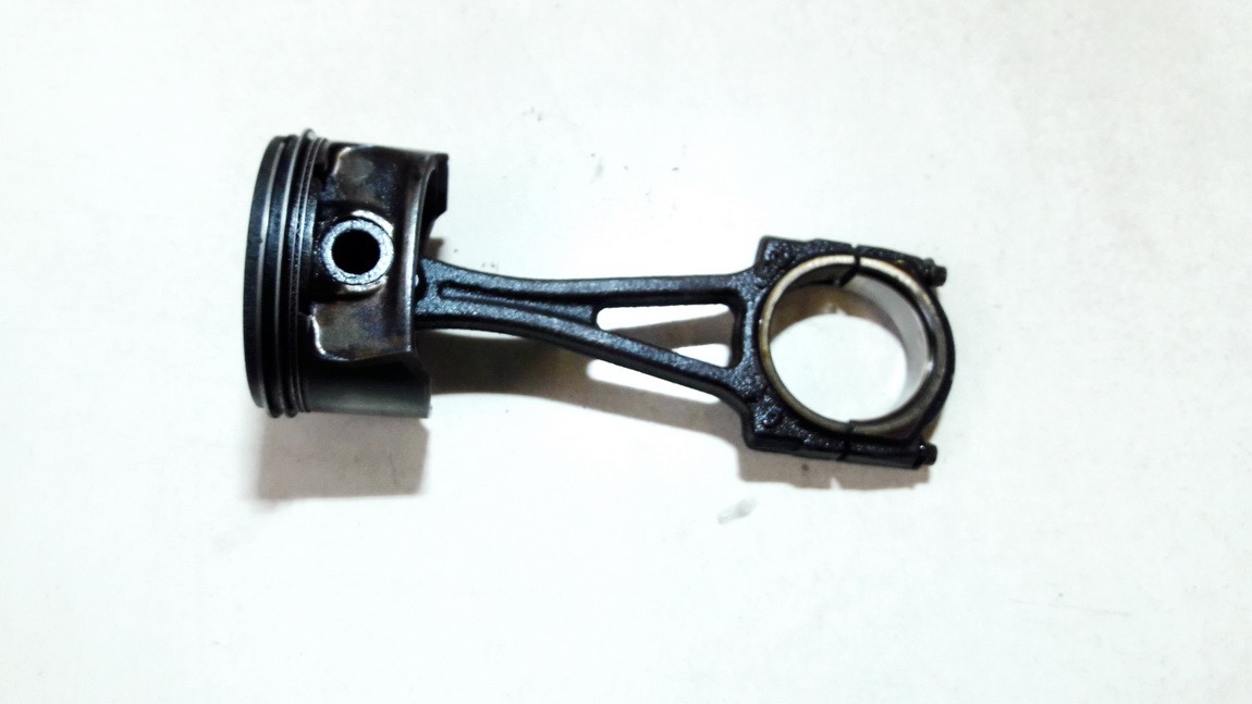 Piston and Conrod (Connecting rod) used used Opel CORSA 1994 1.4