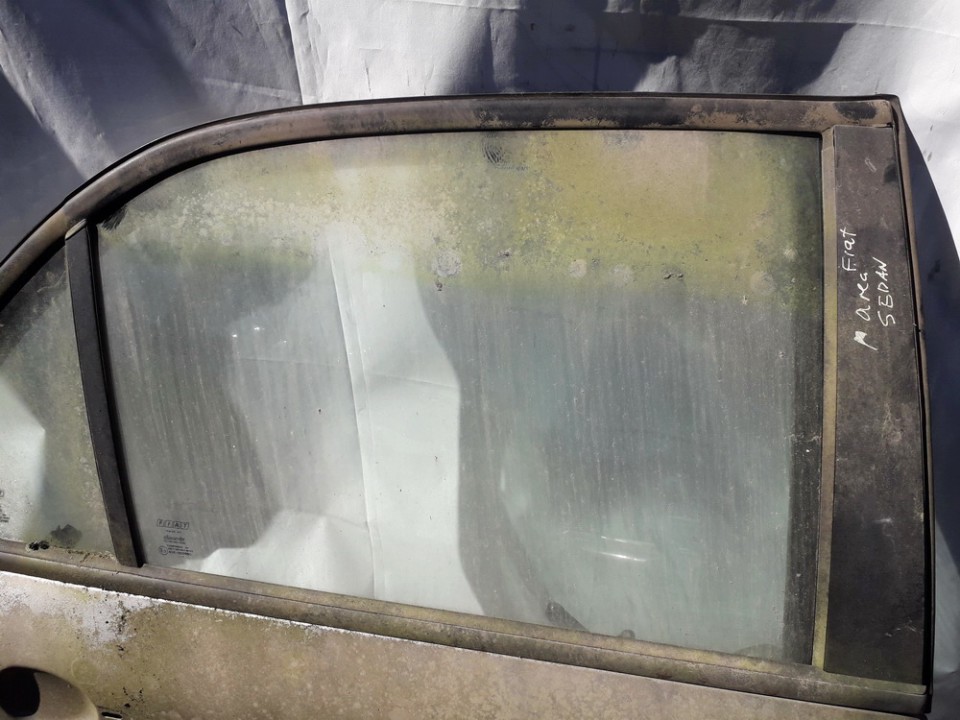 Боковое окно - задний правый USED USED Fiat MAREA 1996 1.6