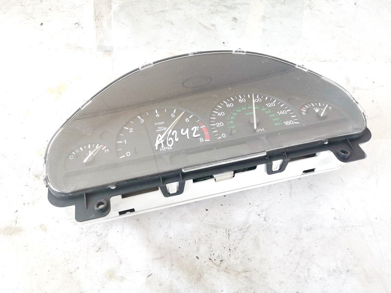 Spidometras - prietaisu skydelis fpnxr810849bm fpn-xr8-10849-bm Jaguar S-TYPE 1999 3.0