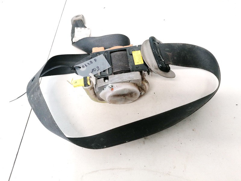 Seat belt - front left side USED USED Toyota AVENSIS VERSO 2001 2.0