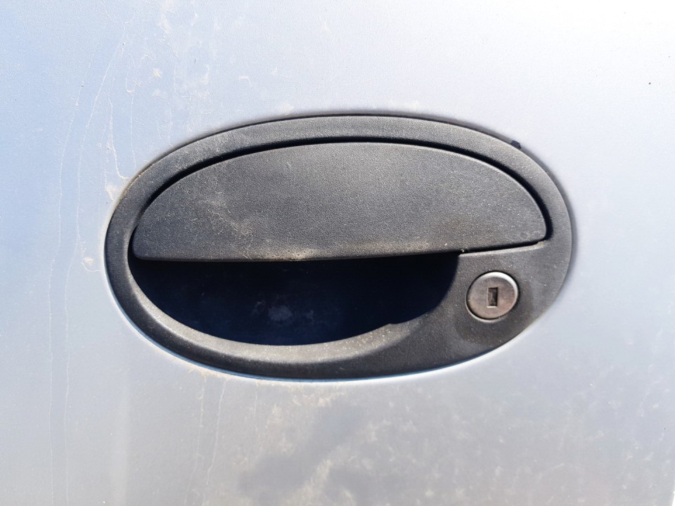 Door Handle Exterior, front left side used used Opel MERIVA 2006 1.7