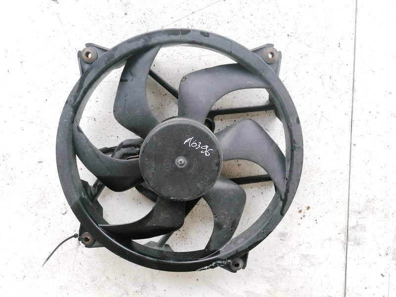 диффузор (вентилятор радиатора) USED USED Citroen XSARA PICASSO 2001 2.0