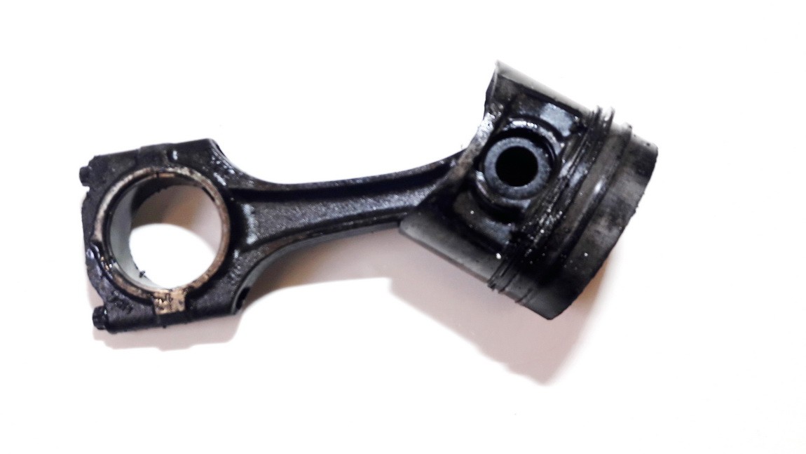 Piston and Conrod (Connecting rod) hfc used Renault LAGUNA 1996 2.0