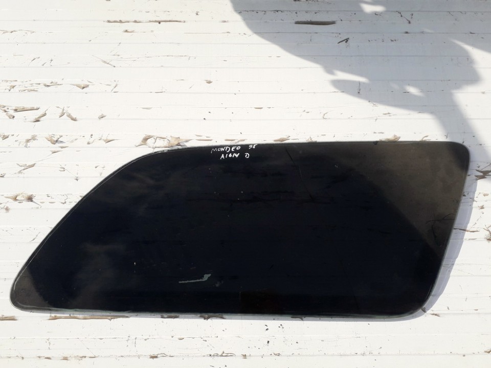 Rear Right passenger side corner quarter window glass USED USED Ford MONDEO 1998 1.8