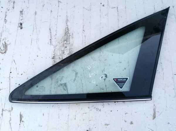 Rear Right passenger side corner quarter window glass USED USED Opel VECTRA 1996 1.8