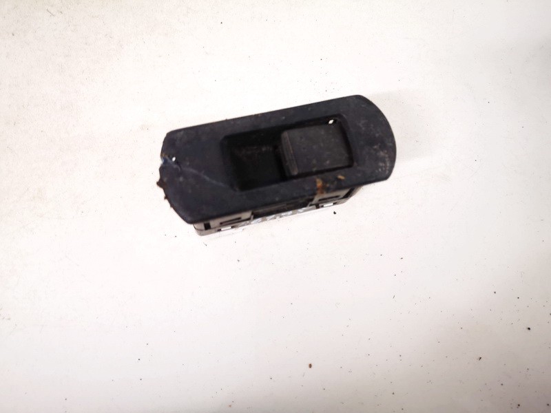 Stiklo valdymo mygtukas (lango pakeliko mygtukai) cc5166380a used Mazda 5 2005 1.8