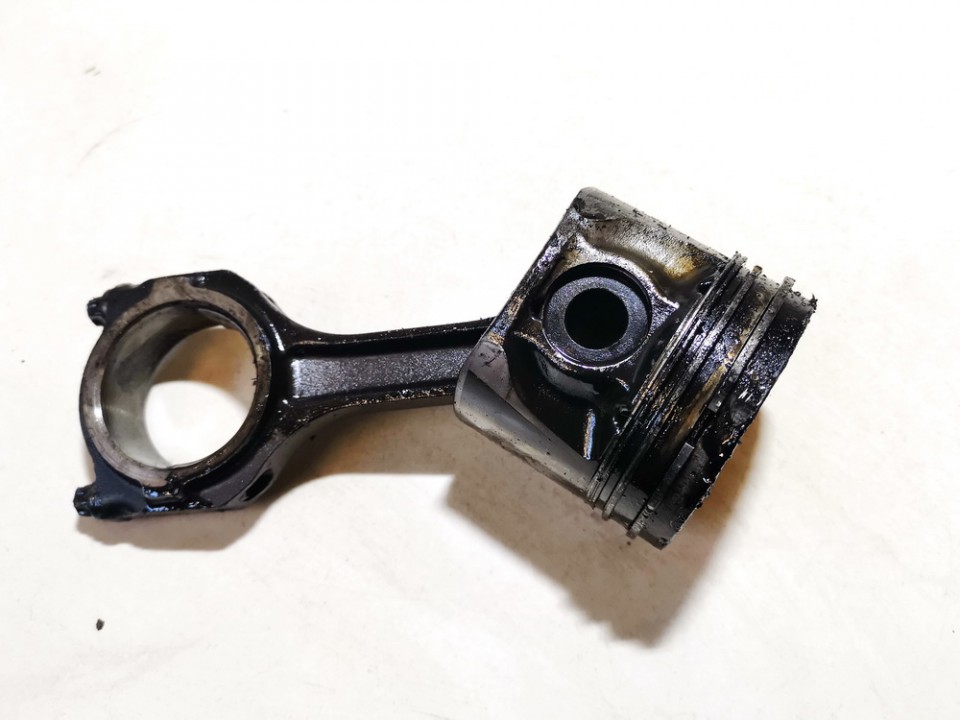 Piston and Conrod (Connecting rod) USED used Ford FOCUS 1999 1.8