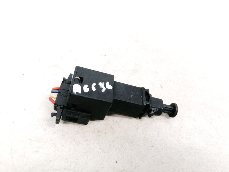 Brake Light Switch (sensor) - Switch (Pedal Contact) USED USED Skoda OCTAVIA 1997 1.6