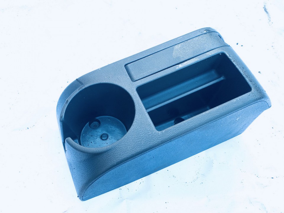 Cup holder and Coin tray 1k0863323 1k0863319 Volkswagen GOLF 1999 1.9