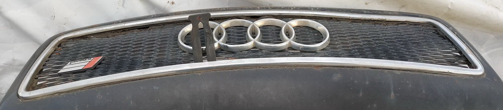 Front hood grille used used Audi 100 1991 2.3
