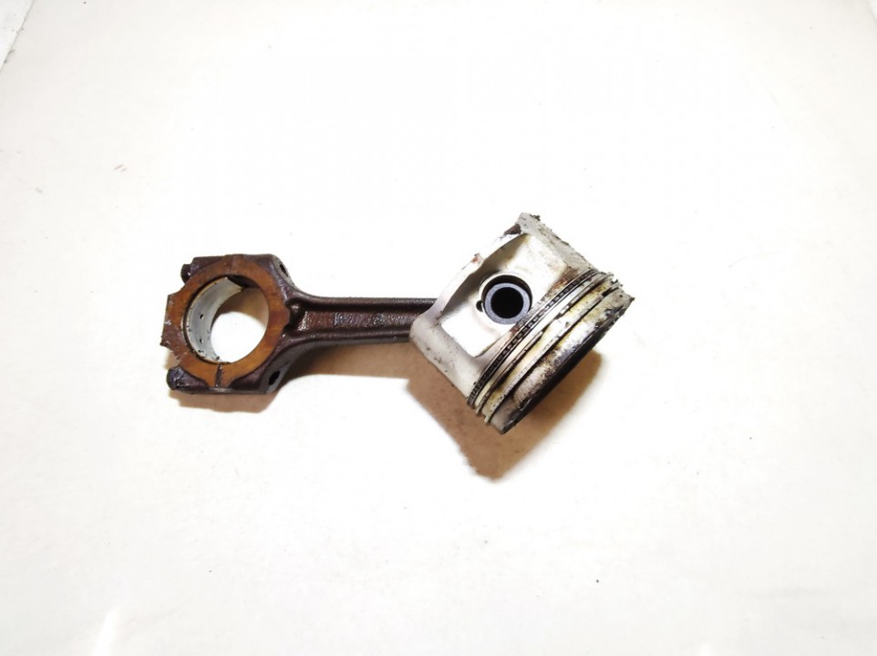 Piston and Conrod (Connecting rod) used used Fiat BRAVO 1995 1.6