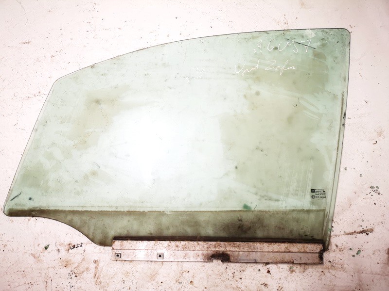 Door-Drop Glass front left used used Opel ZAFIRA 2011 1.6