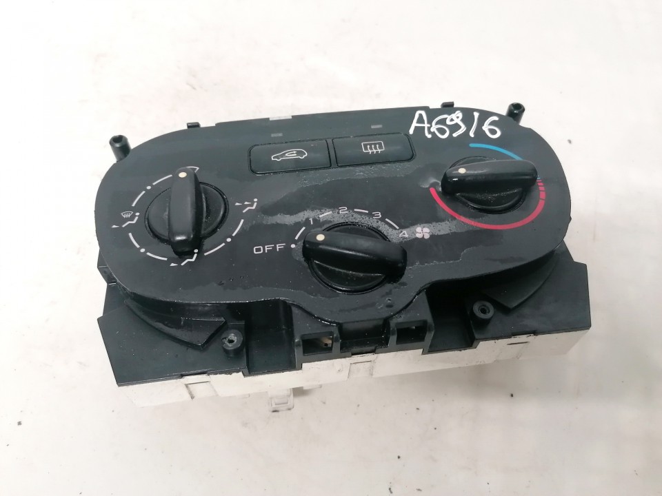 Climate Control Panel (heater control switches) 147140000 1848819140 Peugeot 307 2003 2.0