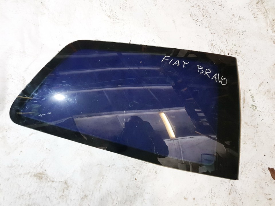 Rear Right passenger side corner quarter window glass used used Fiat BRAVO 1999 1.6