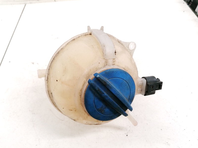 Expansion Tank coolant (RADIATOR EXPANSION TANK BOTTLE ) 6Q0121407B USED Volkswagen POLO 2004 1.9