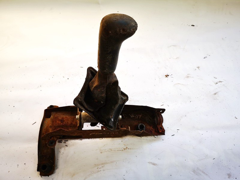 Gearshift Lever Mechanical (GEAR SELECTOR UNIT) used used Pontiac TRANS SPORT 1994 2.3