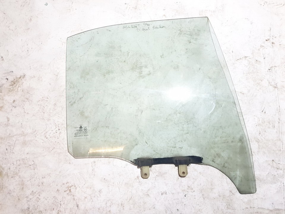 Duru stiklas G.D. used used Hyundai ACCENT 1997 1.5