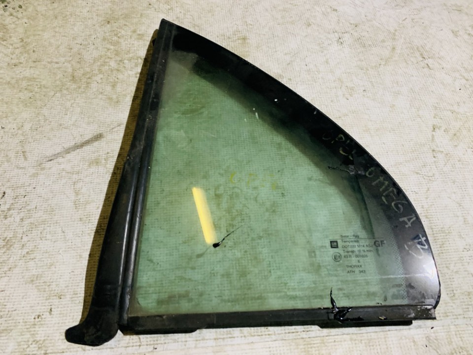Поворотное стекло - задний левый used used Opel OMEGA 1996 2.0