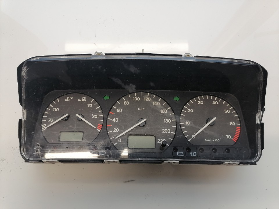 Speedometers - Cockpit - Speedo Clocks Instrument 53923262 5 3923 262, 0,263,301,234 Volkswagen TRANSPORTER 1996 1.9