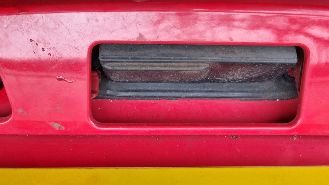 Кнопка открывания багажника used used Toyota YARIS 2018 1.5