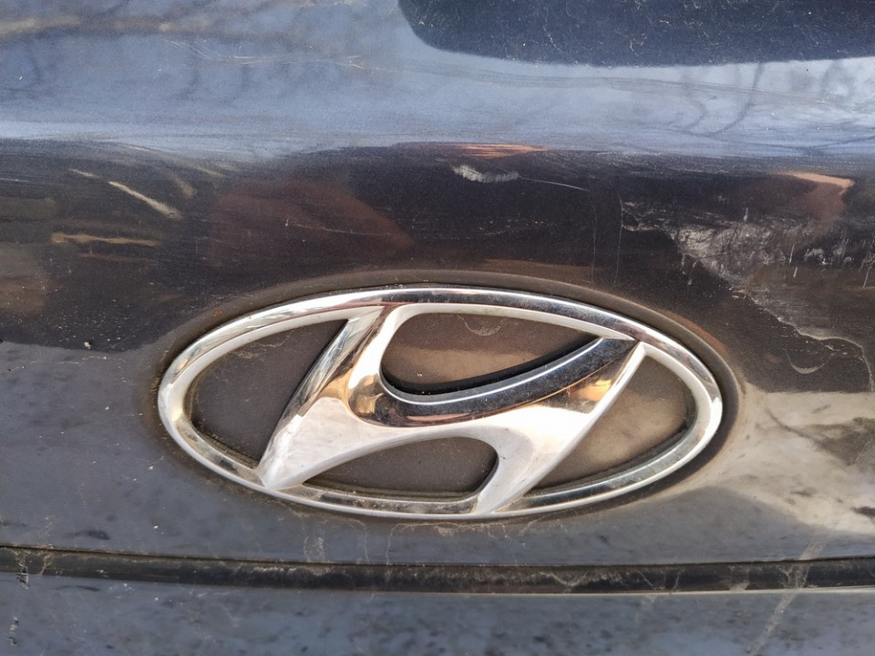 Rear Emblem used used Hyundai ACCENT 2002 1.5