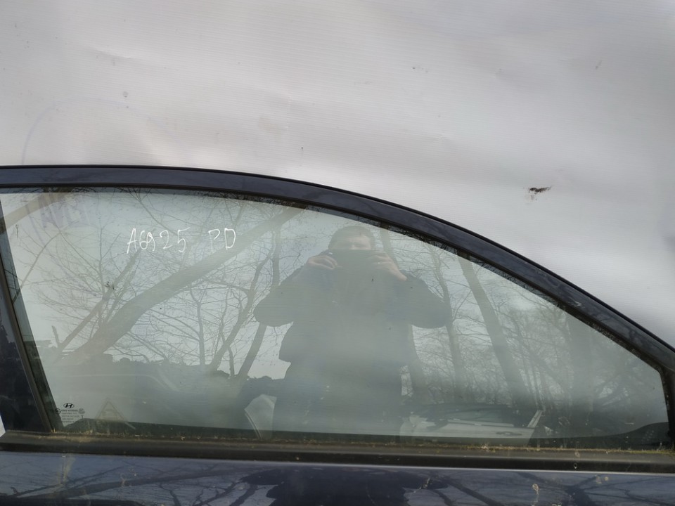 Боковое окно - передний правый used used Hyundai ACCENT 1998 1.3