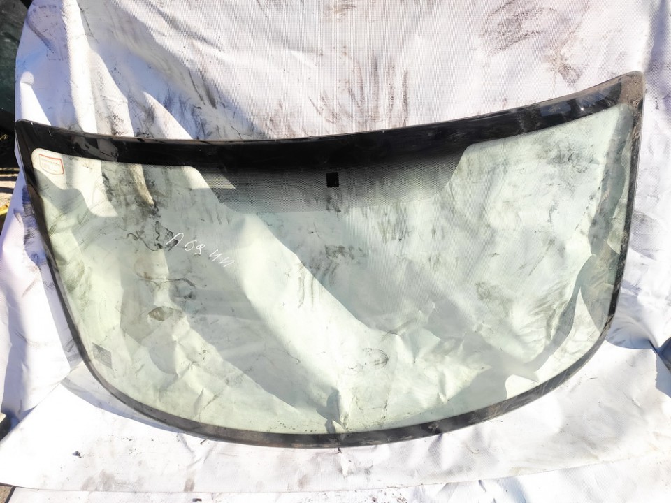 Front glass used used Peugeot PARTNER 2001 1.9