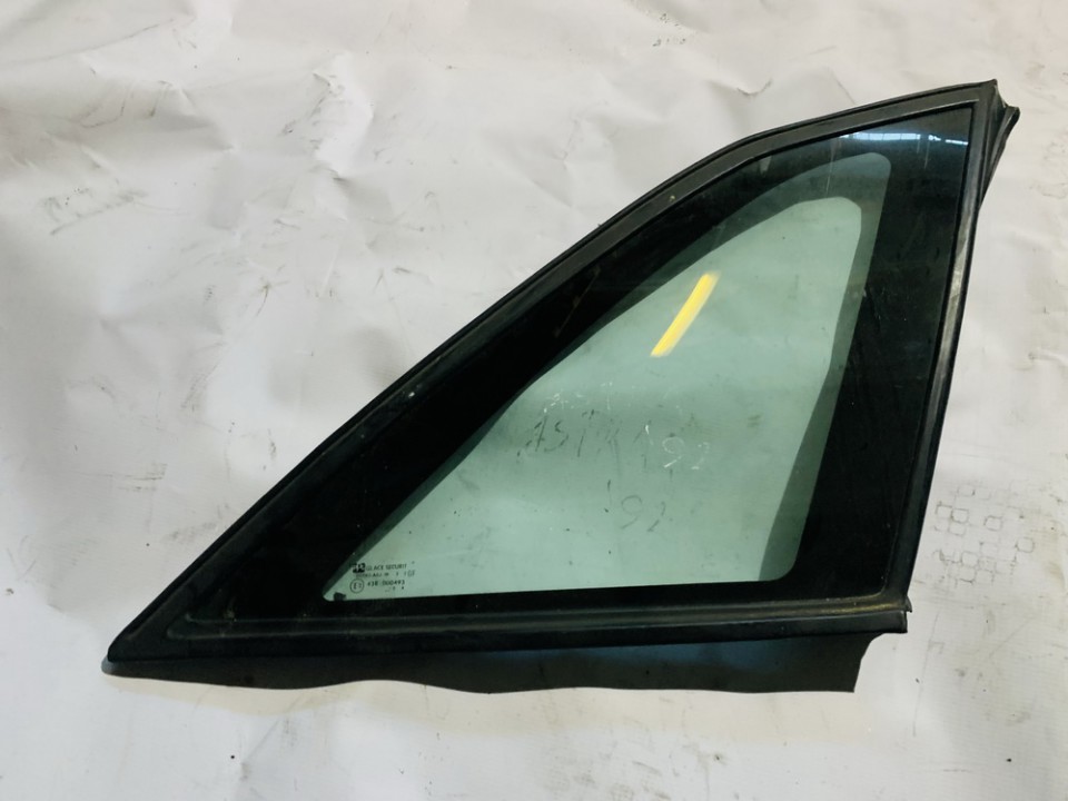 Rear Right passenger side corner quarter window glass used used Opel ASTRA 2001 1.6