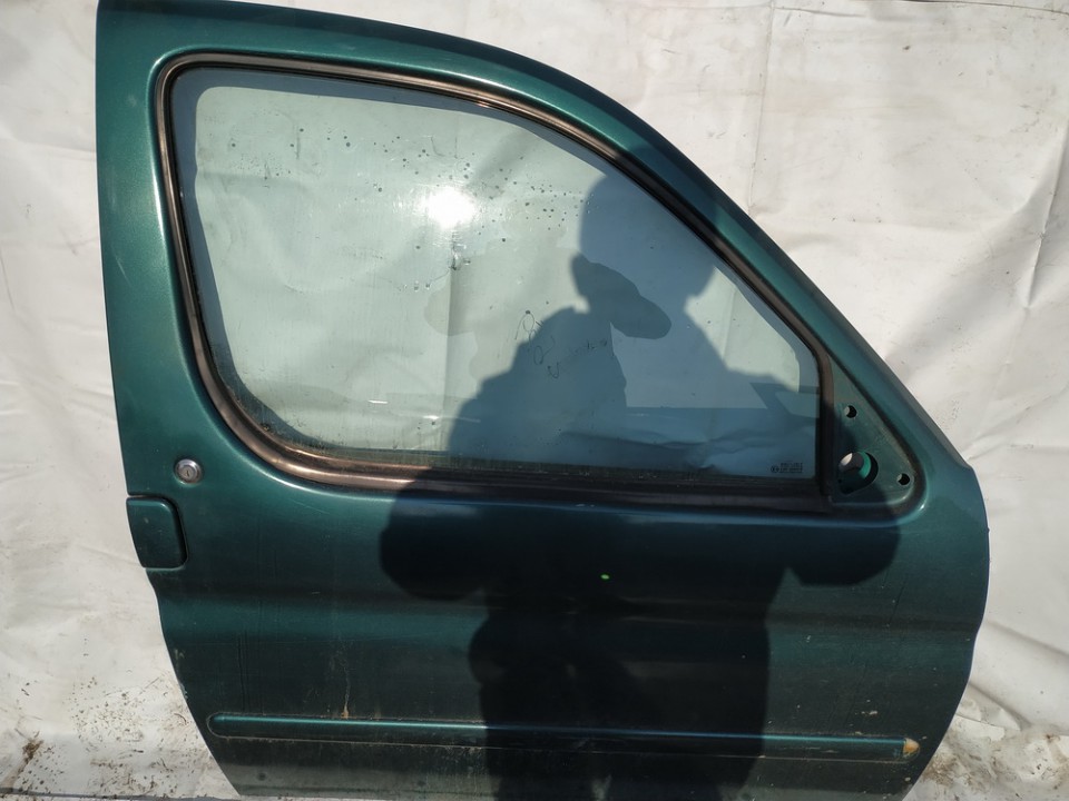 Автомобили Двери - передний правый zalias used Citroen BERLINGO 2002 2.0